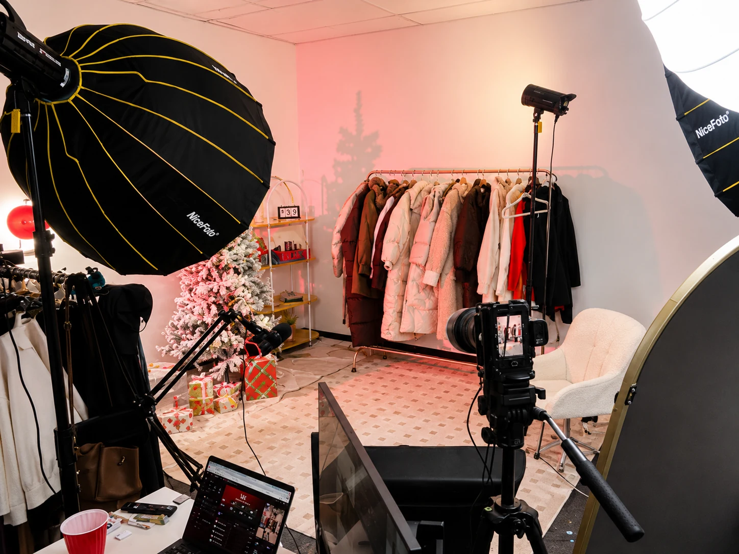 Yeoreo fashion live-commerce studio